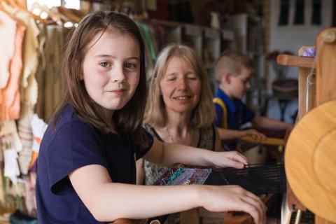 Children's School Holiday Weaving Workshops - Lightning Ridge Tourism 1