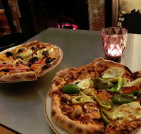 Friday Night Wood-Fired Pizzas - Lightning Ridge Tourism