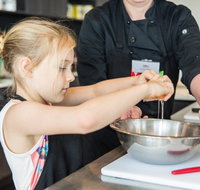 Junior Chef Morning Class 8 - 12 Years - Lightning Ridge Tourism