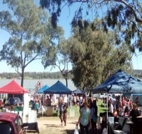 Markets by the Lake - Lightning Ridge Tourism