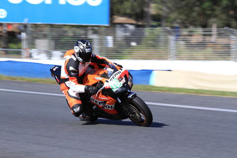 QR Moto Ride Days At Queensland Raceways! - Lightning Ridge Tourism 1