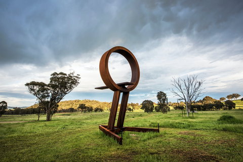 Sculptures In The Garden - Lightning Ridge Tourism 2