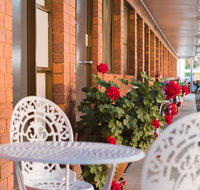 Country Pathfinder Motor Inn - Lightning Ridge Tourism