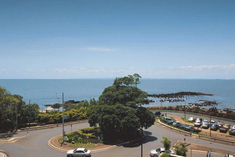 Oaks Redcliffe Mon Komo Suites - Lightning Ridge Tourism 5