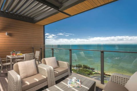 Oaks Redcliffe Mon Komo Suites - Lightning Ridge Tourism 0