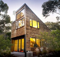 DULC Cabins - Lightning Ridge Tourism