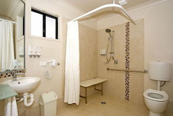 Johnson Road Motel - Lightning Ridge Tourism 6