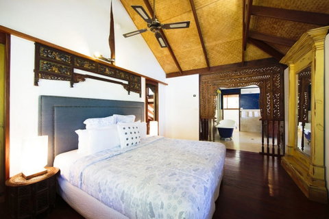 The Garden Burees - Lightning Ridge Tourism 1