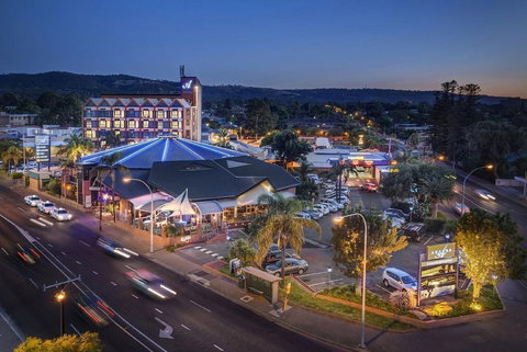 Arkaba Hotel - Lightning Ridge Tourism 0