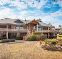 Robyns Nest Boutique Resort - Lightning Ridge Tourism