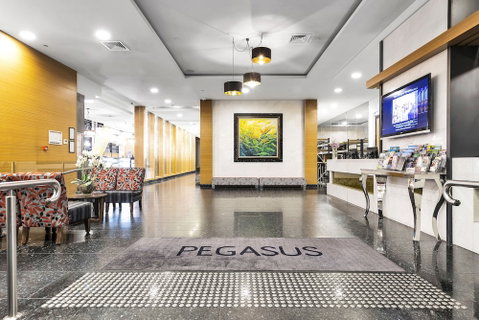 Pegasus Apart'Hotel - Lightning Ridge Tourism 2