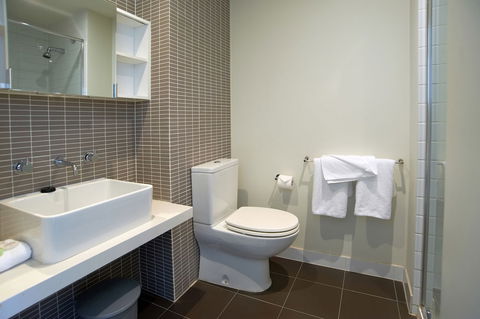 City Edge On Elizabeth - Lightning Ridge Tourism 2