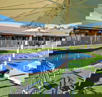 Julie-Anna Inn Bendigo - Lightning Ridge Tourism