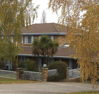 Kinross Inn - Lightning Ridge Tourism