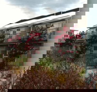 Quest Williamstown North - Lightning Ridge Tourism