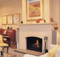 Meadowlake Lodge - Lightning Ridge Tourism