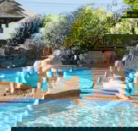 Country Motel Ipswich - Lightning Ridge Tourism