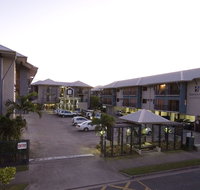 Southern Cross Atrium Apartments - Lightning Ridge Tourism