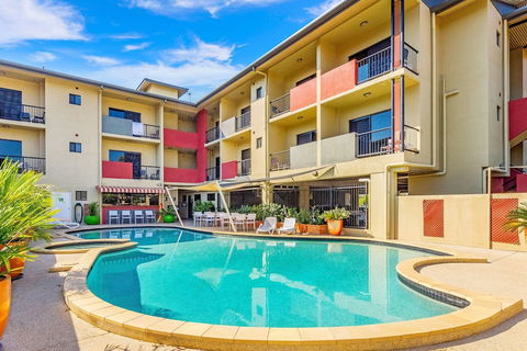 Quality Hotel Darwin Airport - Lightning Ridge Tourism 4