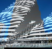 The Wave Resort - Lightning Ridge Tourism