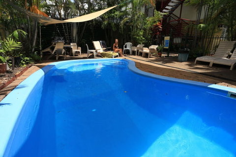 Value Inn - Lightning Ridge Tourism 1