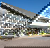 Peppers Blue on Blue - Lightning Ridge Tourism