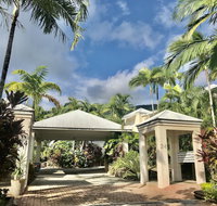 The Villas Palm Cove - Lightning Ridge Tourism