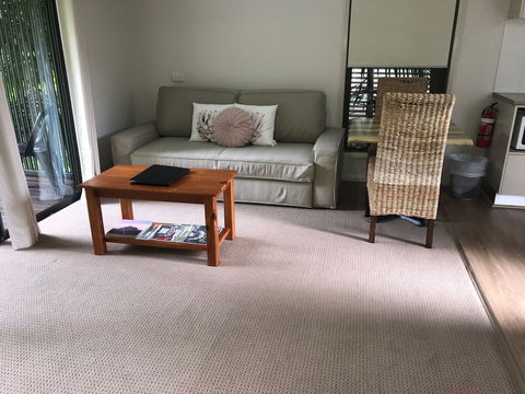 On Obi Maleny - Lightning Ridge Tourism 2