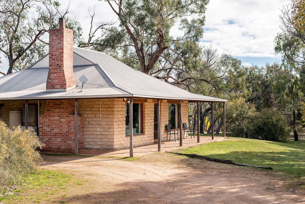 Apsley VIC Lightning Ridge Tourism