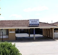 Top Of The Town Motel - Lightning Ridge Tourism