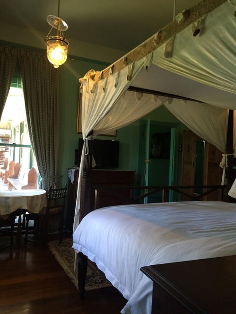 Daly View Bed & Breakfast - Lightning Ridge Tourism 4