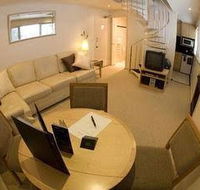 Breathtaker All Suite Hotel - Lightning Ridge Tourism