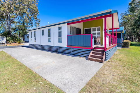 Ingenia Holidays South West Rocks - Lightning Ridge Tourism 1
