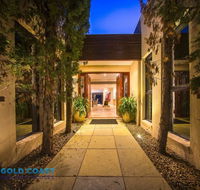 Grandeur on Bay Three - Lightning Ridge Tourism