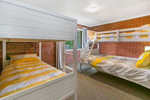 Fairview On Fairhills - Lightning Ridge Tourism 2