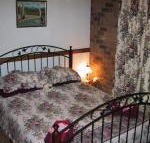 Twilight Grove Farm - Lightning Ridge Tourism