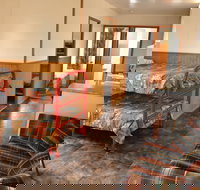 Miner's Retreat Motel - Lightning Ridge Tourism