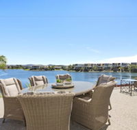 Allure at the Lakes - Lightning Ridge Tourism