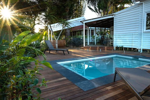 A PERFECT STAY - Bamboo Beach House - Lightning Ridge Tourism 1