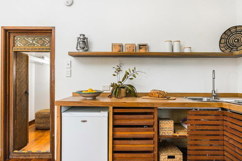 A PERFECT STAY - Bamboo Beach House - Lightning Ridge Tourism 4