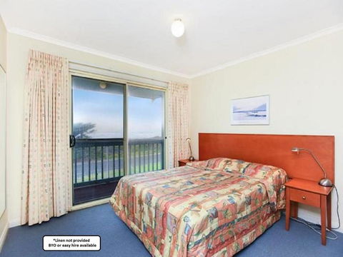 Tahren Beachfront Shack - Lightning Ridge Tourism 3