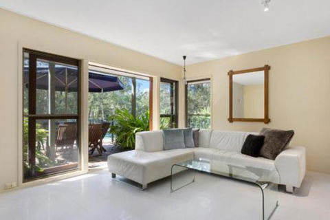 Elwood Retreat Serenity - Lightning Ridge Tourism 4
