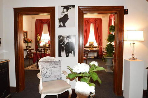 Montrose House - Lightning Ridge Tourism 2