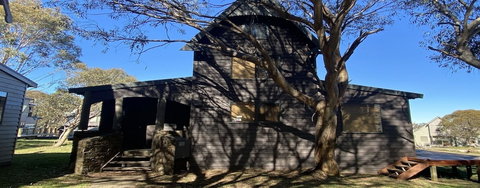 Alpine Interlude - Lightning Ridge Tourism 0