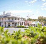 The Alexandra Hotel - Lightning Ridge Tourism