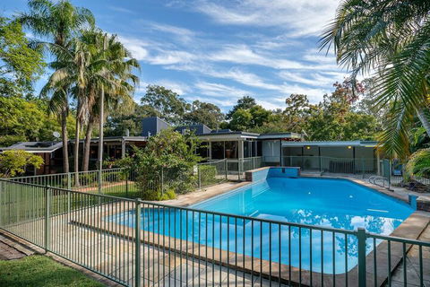 Brookfield Retreat - Lightning Ridge Tourism 4