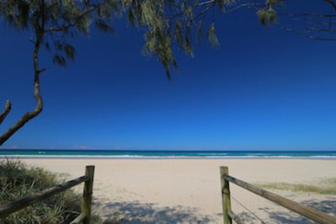 A Deluxe Swim Up Drift Apartments South - Lightning Ridge Tourism 0