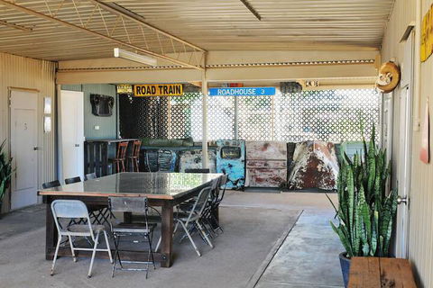 Wooramel Riverside Retreat Campground - Lightning Ridge Tourism 6