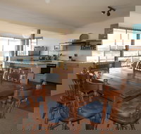 Donaldsons at Pambula Beach - Lightning Ridge Tourism