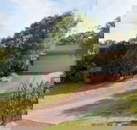 Wildflowers at Fingal Bay - Lightning Ridge Tourism